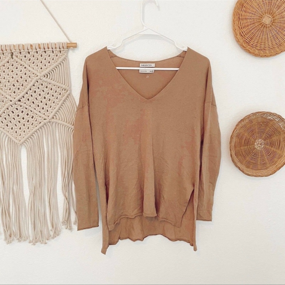 Aritzia Babaton Wool Blend Tan V neck Sweater XXS